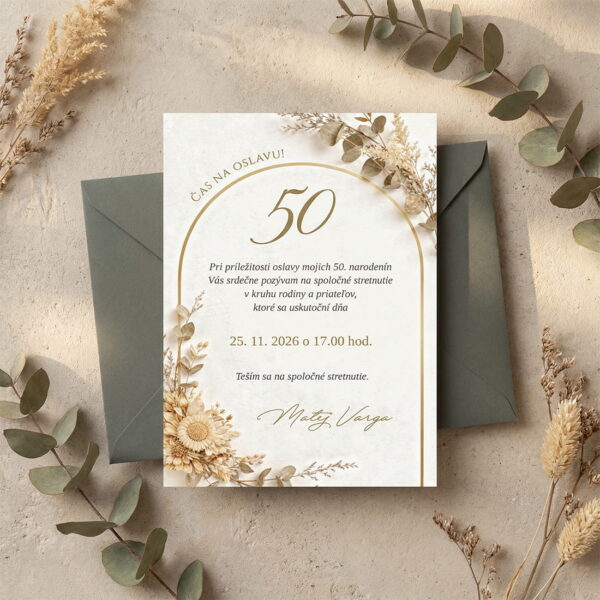 Pozvánka na 50. narodeniny so zelenou olivovou obálkou v prírodnom štýle