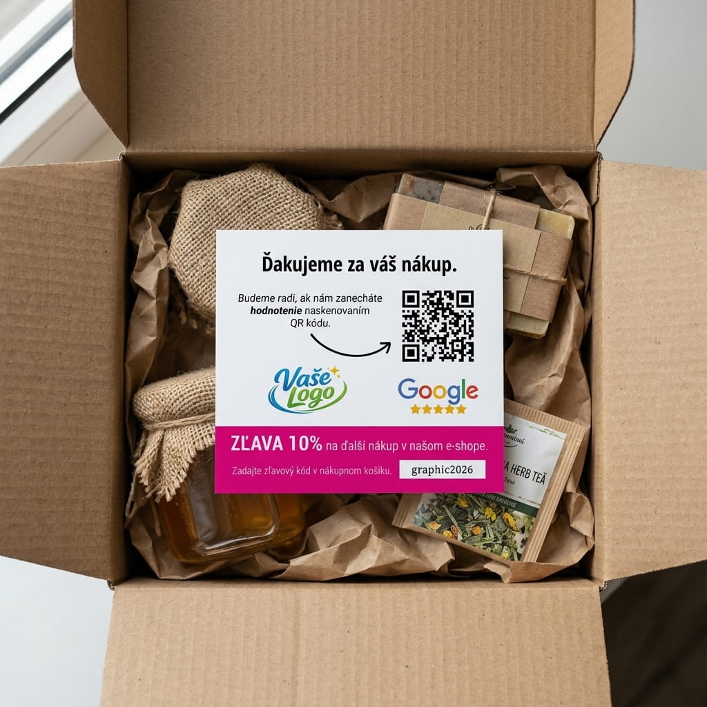 Hodnotiaca kartička s QR kódom na Google recenzie a zľavou vložená v balíku e-shopu
